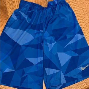 Men’s Nike Dri-fit shorts in like new condition